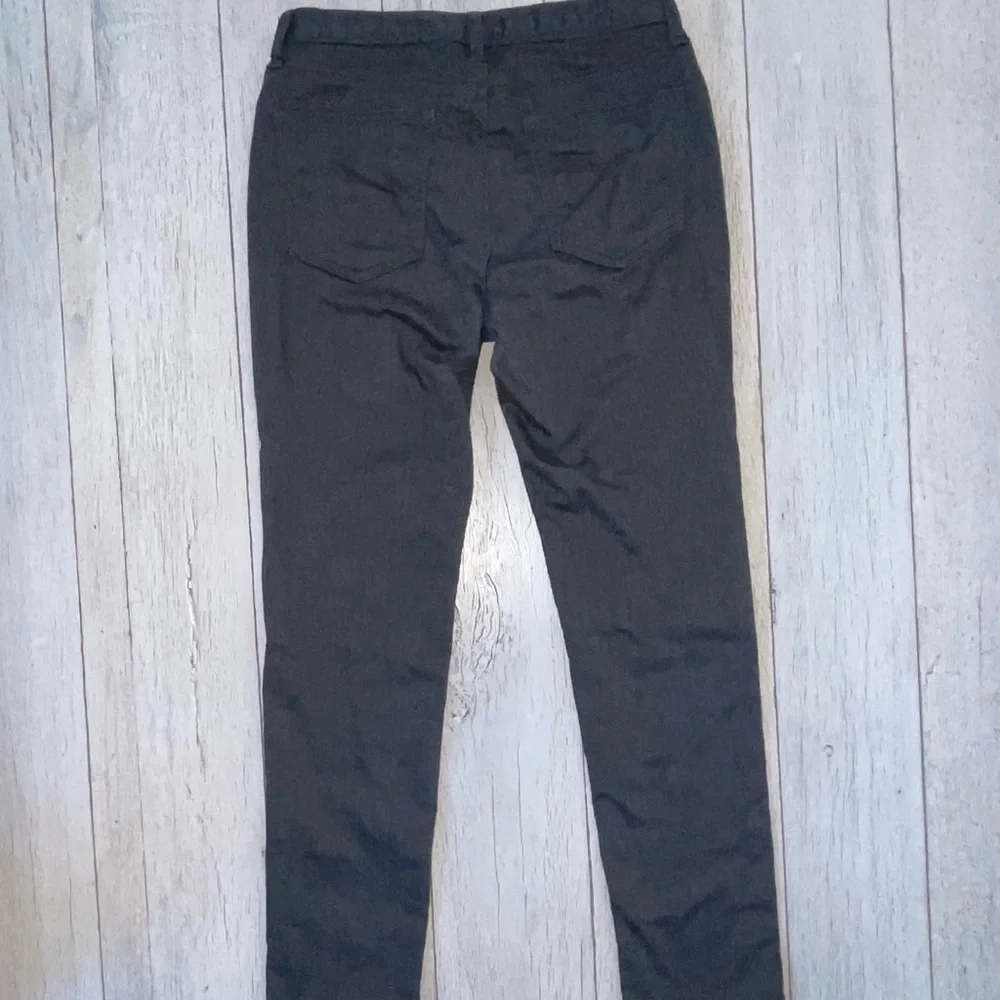 Men’s Banana Republic Travel jeans size 30 waist & 32 Length (READ DESCRIPTION)